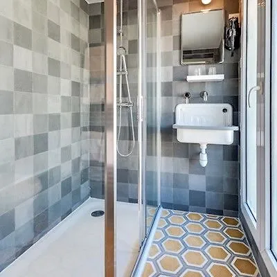 Wit מלון פריז