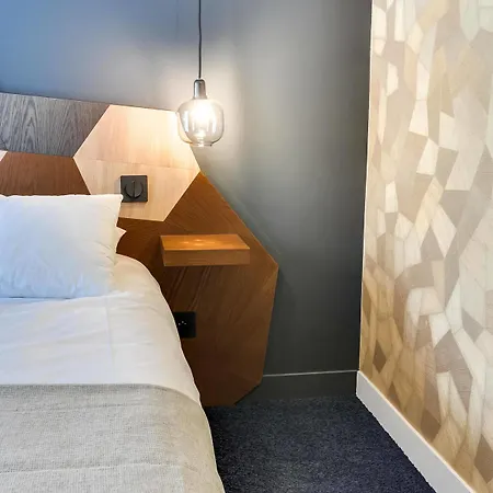 Wit Hotel